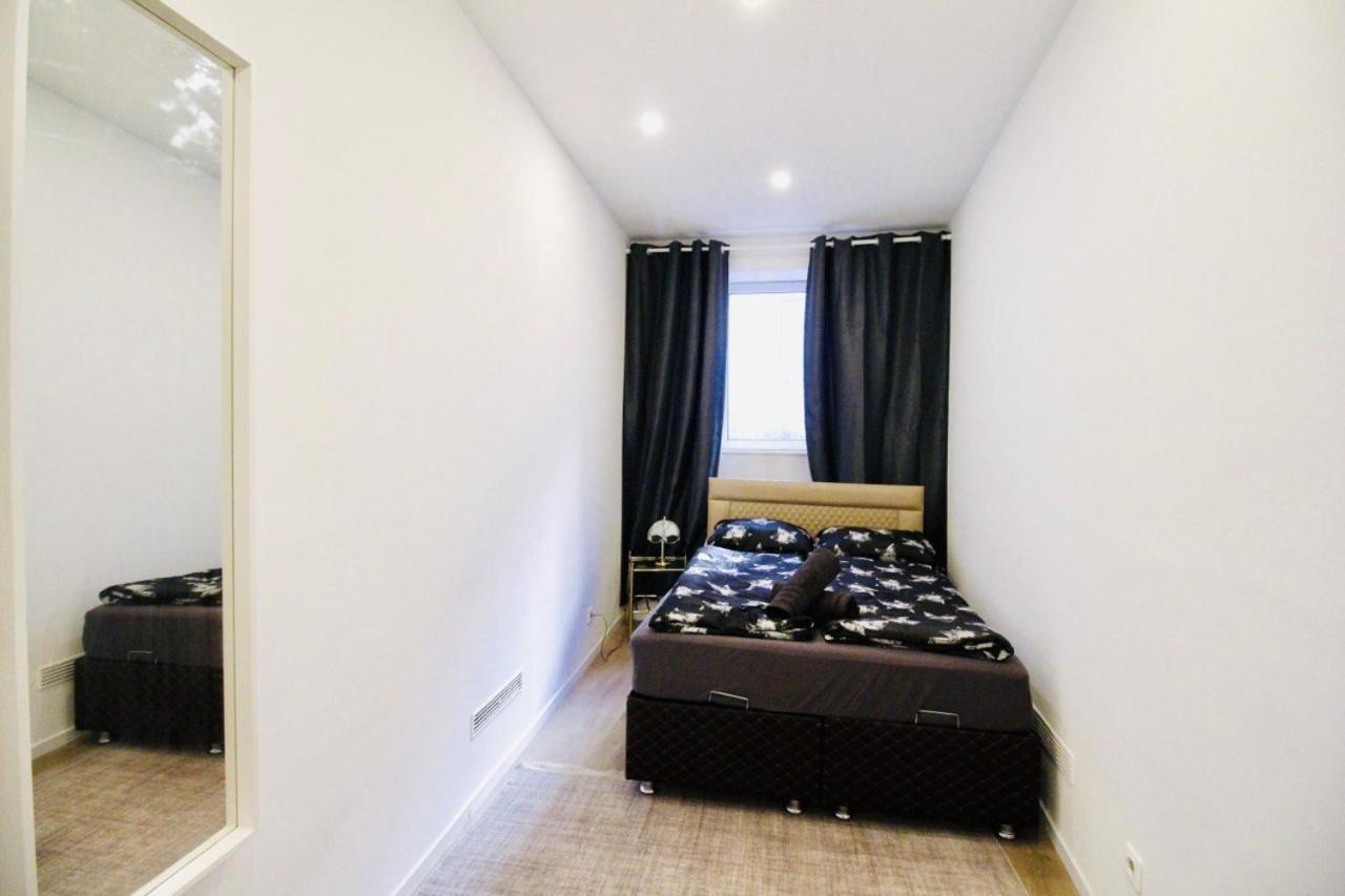 Luxury Apartment In Praterstern Area Вена Экстерьер фото